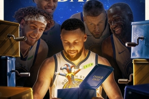 勇士官方晒圣诞大战海报：库里收到了“小丑”玩具 巴特勒未出现